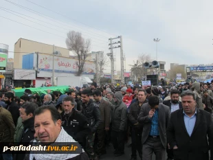 مراسم راهپیمایی یوم الله 22 بهمن در شهر صفادشت 16
