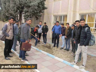 گزارش مراسم درختکاری در آموزشکده  7