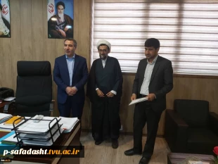 مهدی دستگردی، سرپرست دفتر برنامه ریزی فرهنگی و اجتماعی منصوب شد.
  2